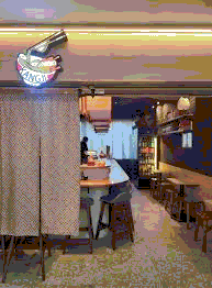 Dual-Concept Dining in Singapore